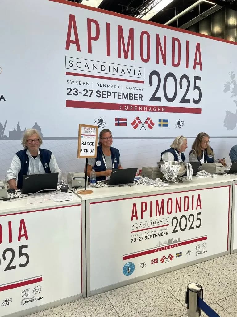 Accueil Congrès Apimondia 2025 - Copenhague (Danemark)